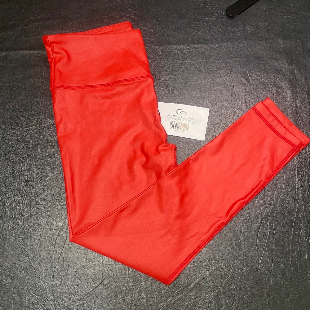 NWT ZYAI Active Metallic Light n Tight Leggings (L)